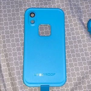 LIFEPROOF CASE (IPHONE XR)